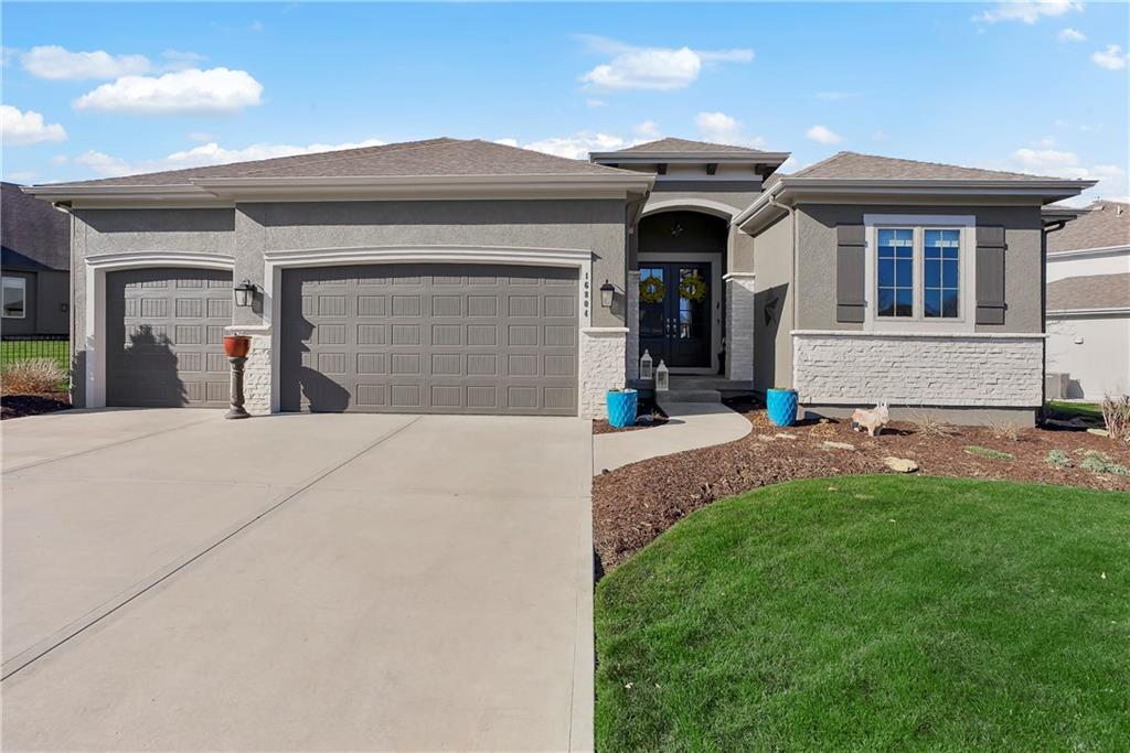 Listing Photo MLS #HMS2607813