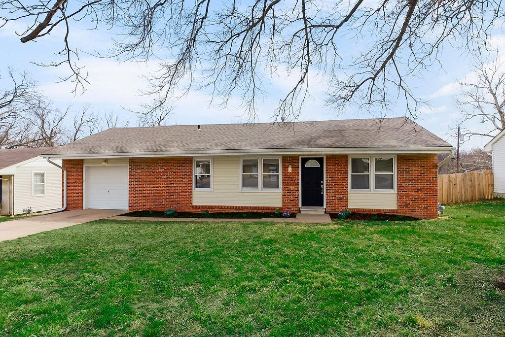 Listing Photo MLS #HMS2608193