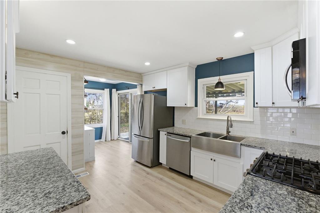 Listing Photo MLS #HMS2608459