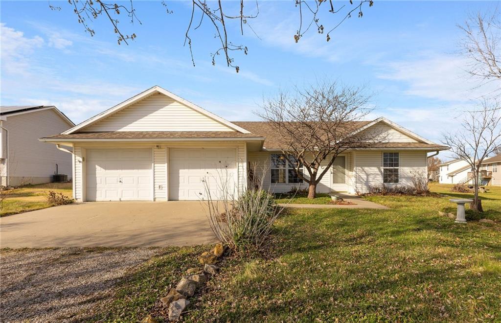 Listing Photo MLS #HMS2608883