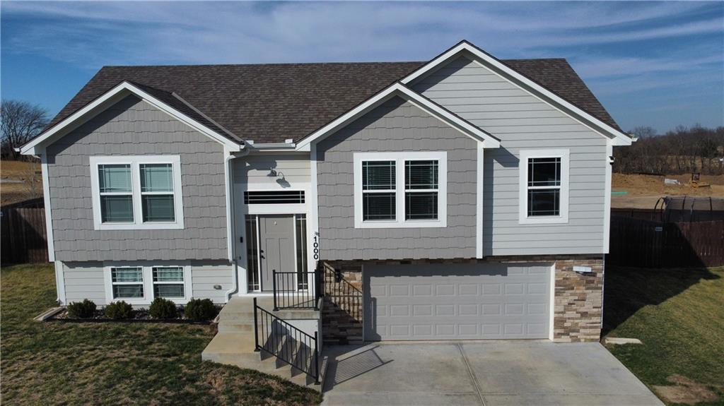 Listing Photo MLS #HMS2609363