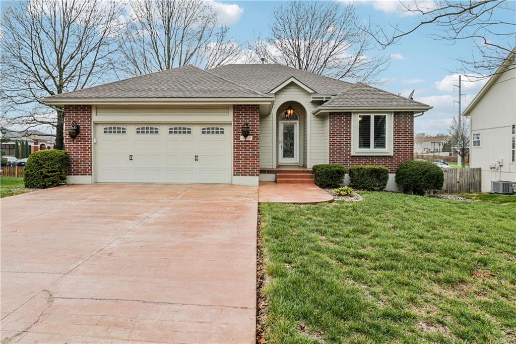 Listing Photo MLS #HMS2609390