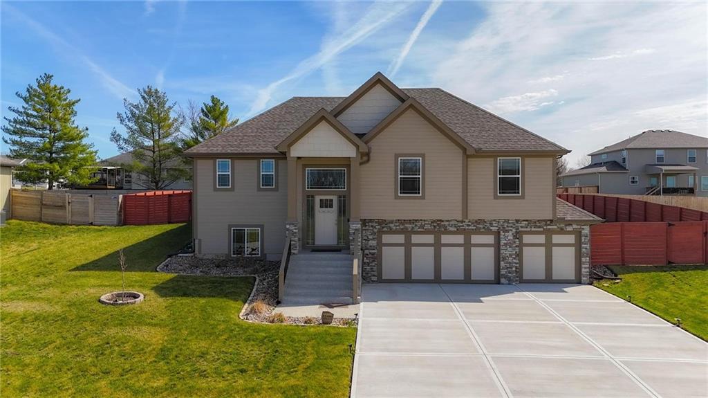 Listing Photo MLS #HMS2609437