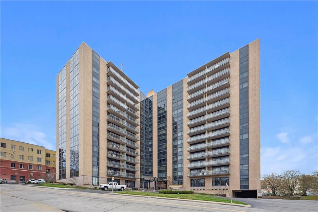 Listing Photo MLS #HMS2609653