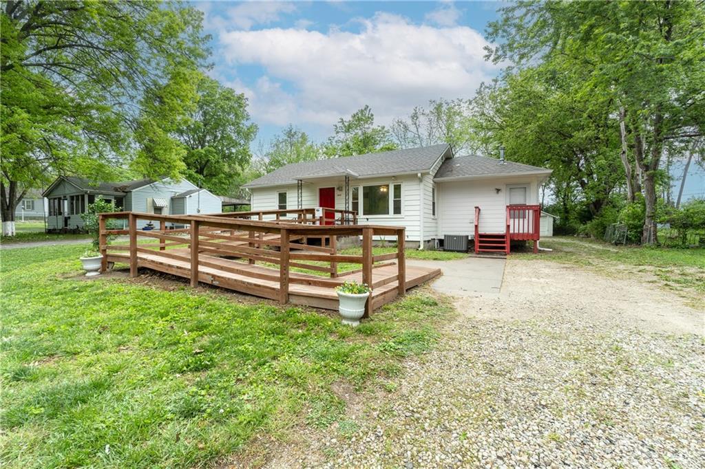 Listing Photo MLS #HMS2609778