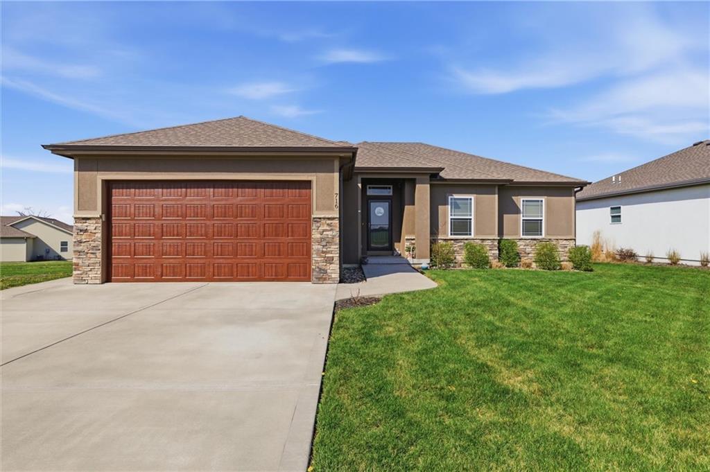 Listing Photo MLS #HMS2610132