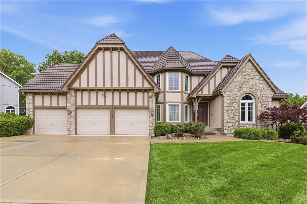 Listing Photo MLS #HMS2610137