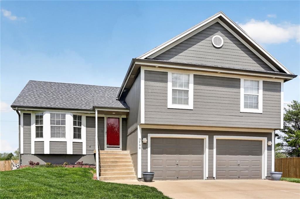 Listing Photo MLS #HMS2610187