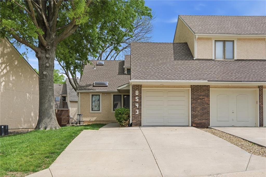 Listing Photo MLS #HMS2610552