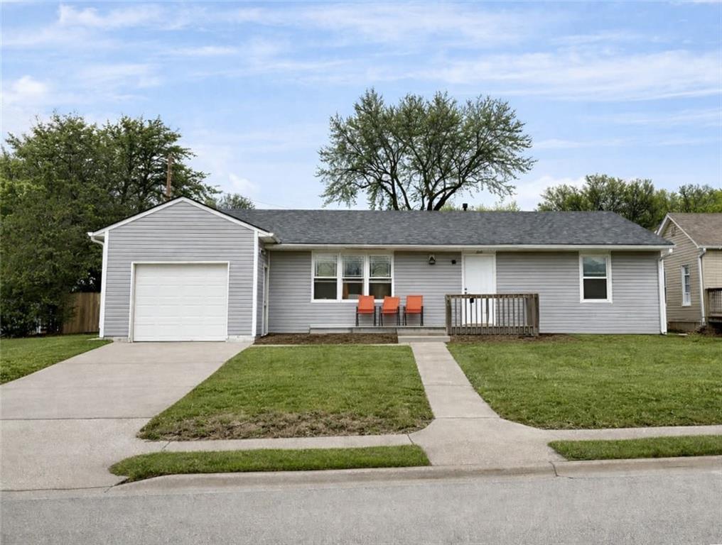 Listing Photo MLS #HMS2610566