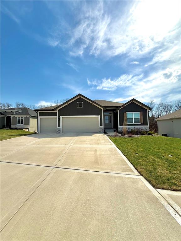 Listing Photo MLS #HMS2610610