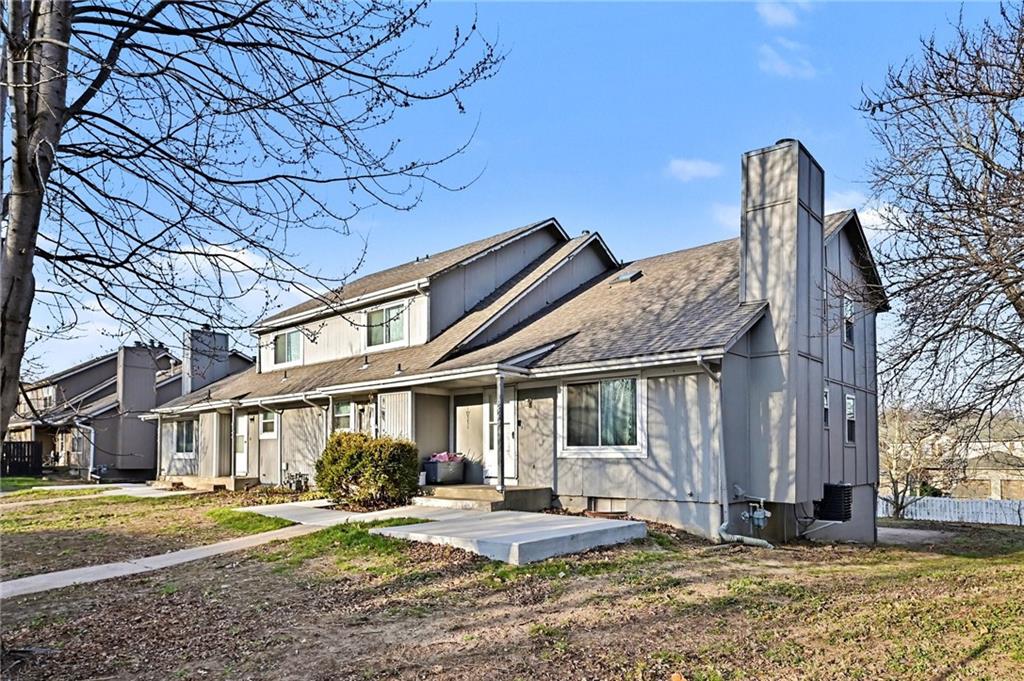 Listing Photo MLS #HMS2610663