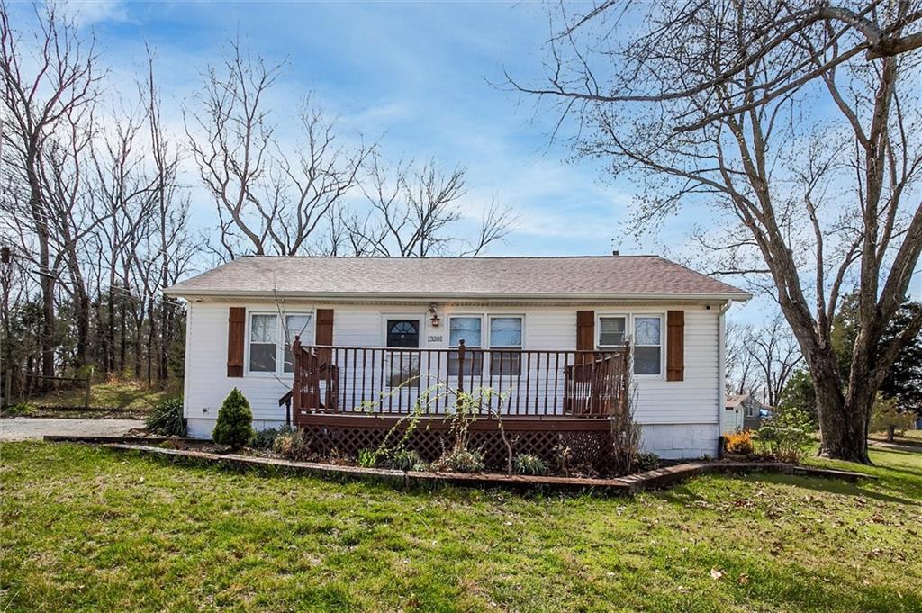 Listing Photo MLS #HMS2610687