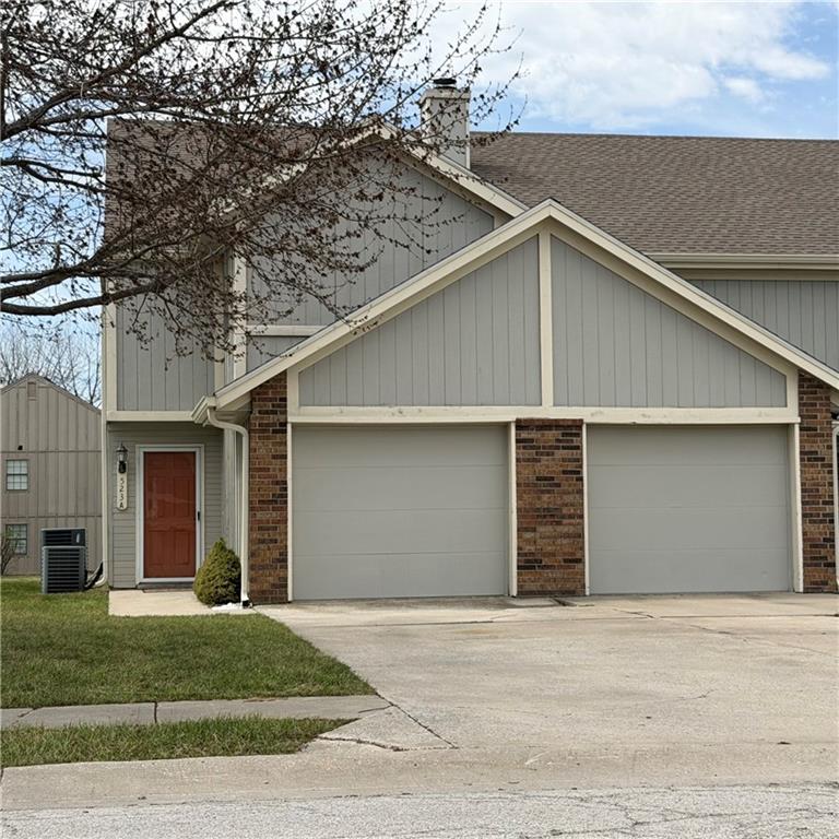 Listing Photo MLS #HMS2610766