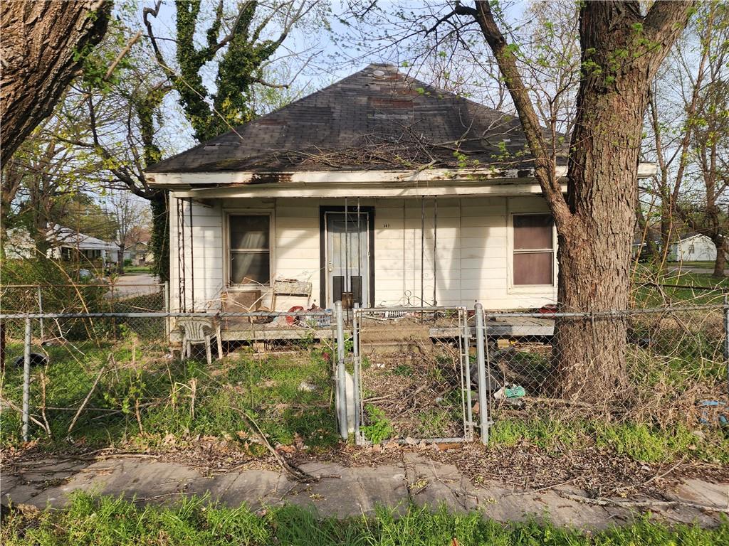 Listing Photo MLS #HMS2612127