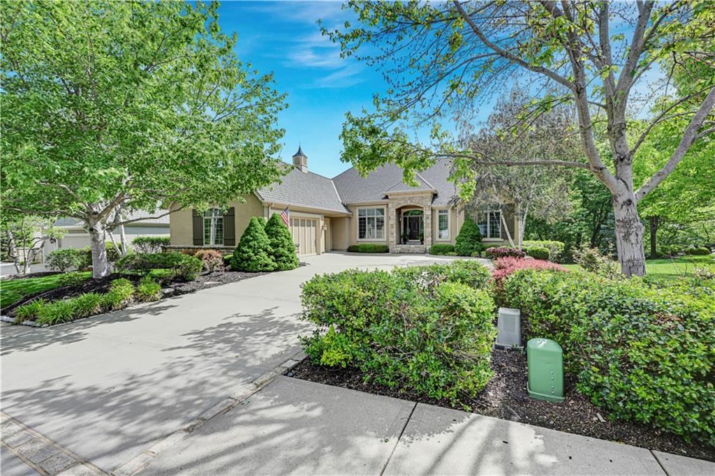Listing Photo MLS #HMS2612286