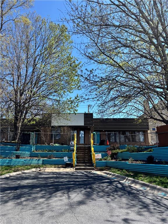 Listing Photo MLS #HMS2612481