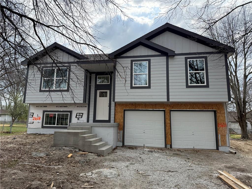 Listing Photo MLS #HMS2612551