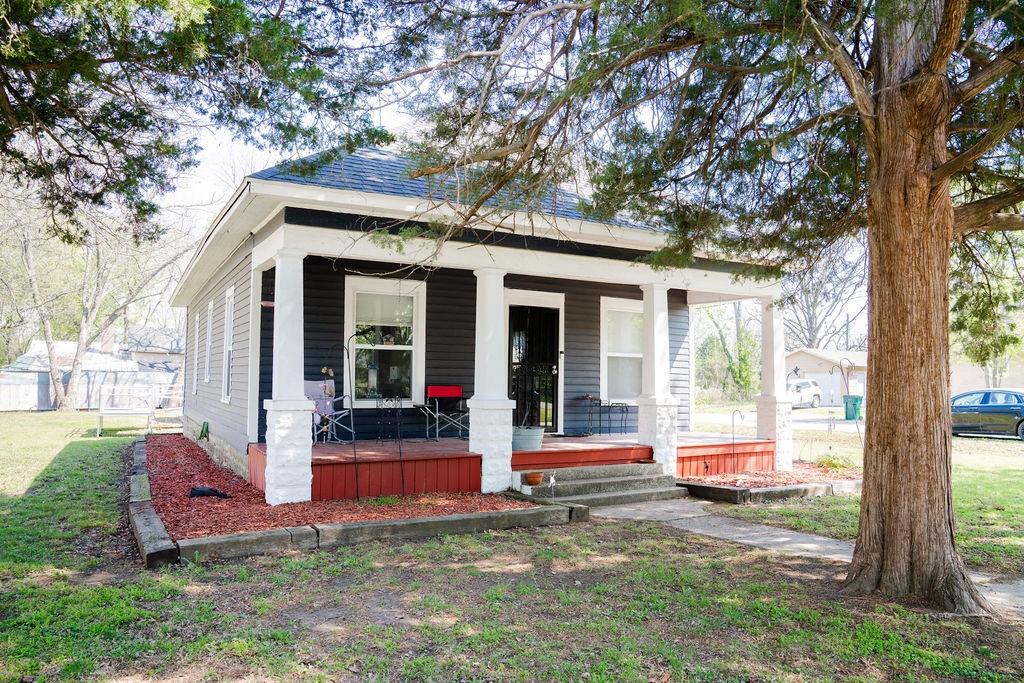 Listing Photo MLS #HMS2612557