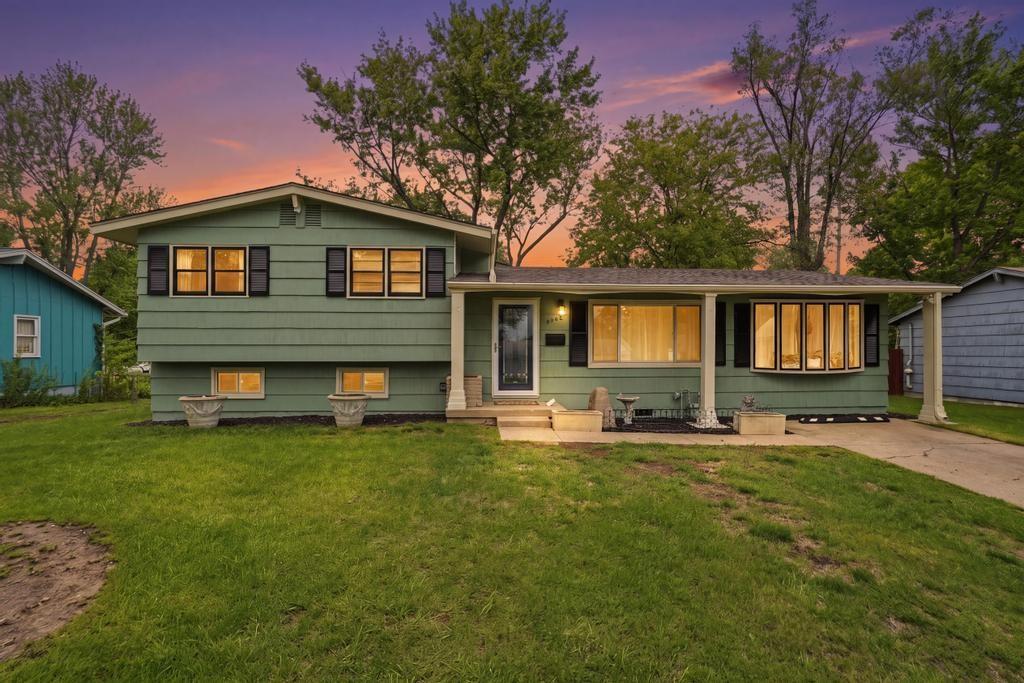 Listing Photo MLS #HMS2612620