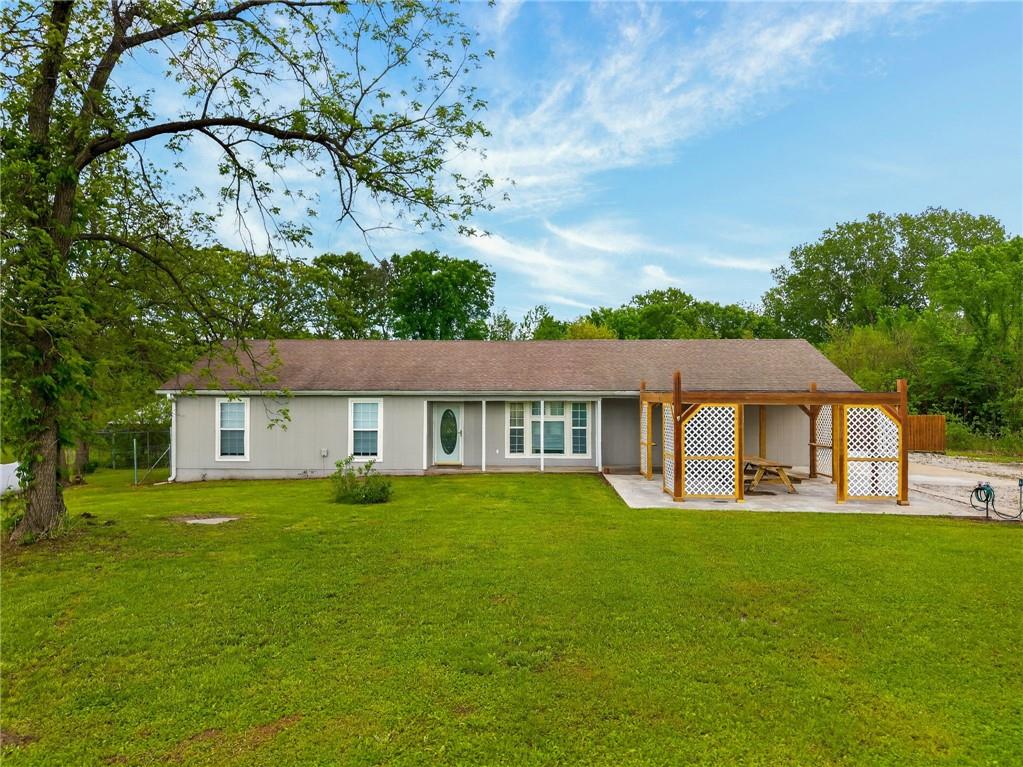 Listing Photo MLS #HMS2612722