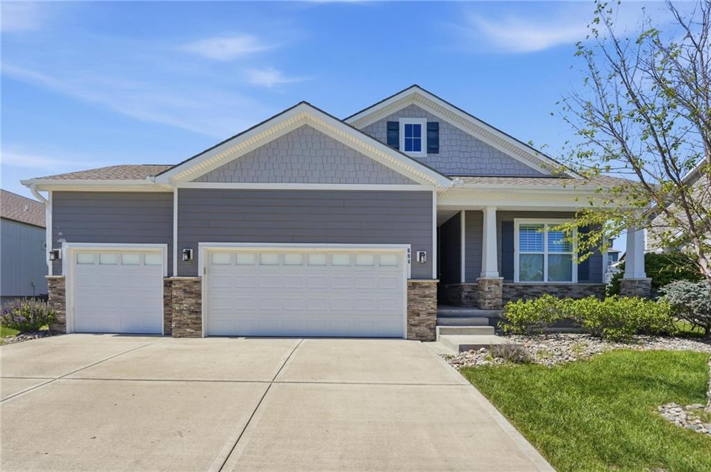 Listing Photo MLS #HMS2612860