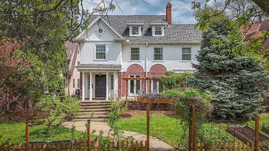 Listing Photo MLS #HMS2613185