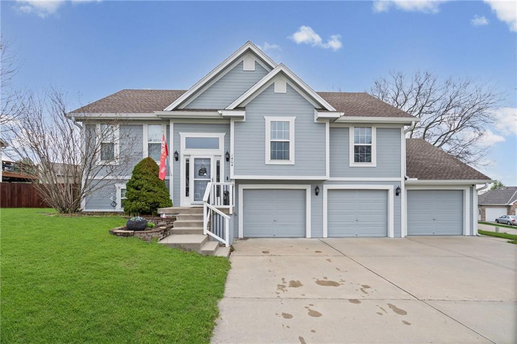 Listing Photo MLS #HMS2613655