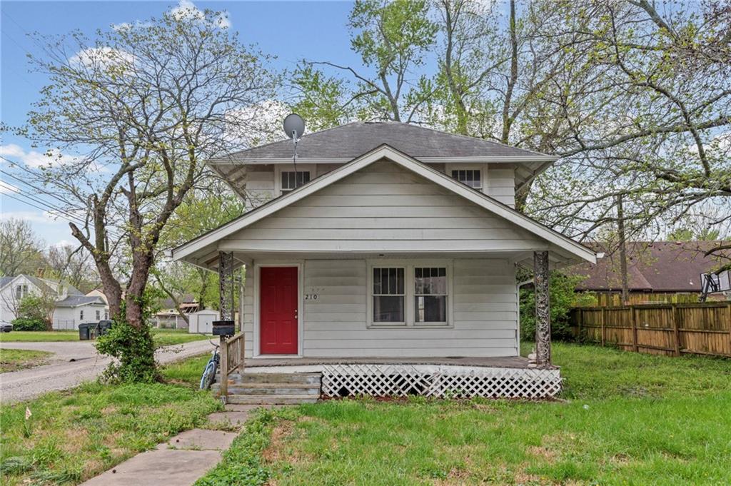 Listing Photo MLS #HMS2613936