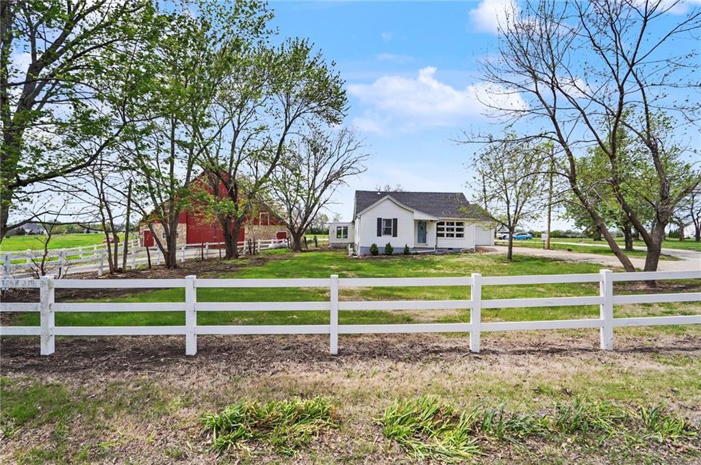 Listing Photo MLS #HMS2614179