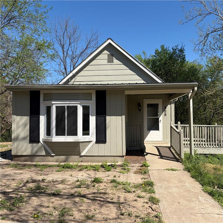 Listing Photo MLS #HMS2614448