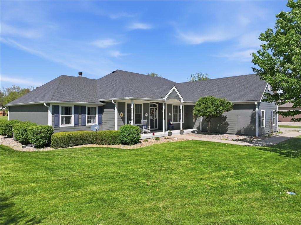 Listing Photo MLS #HMS2614450