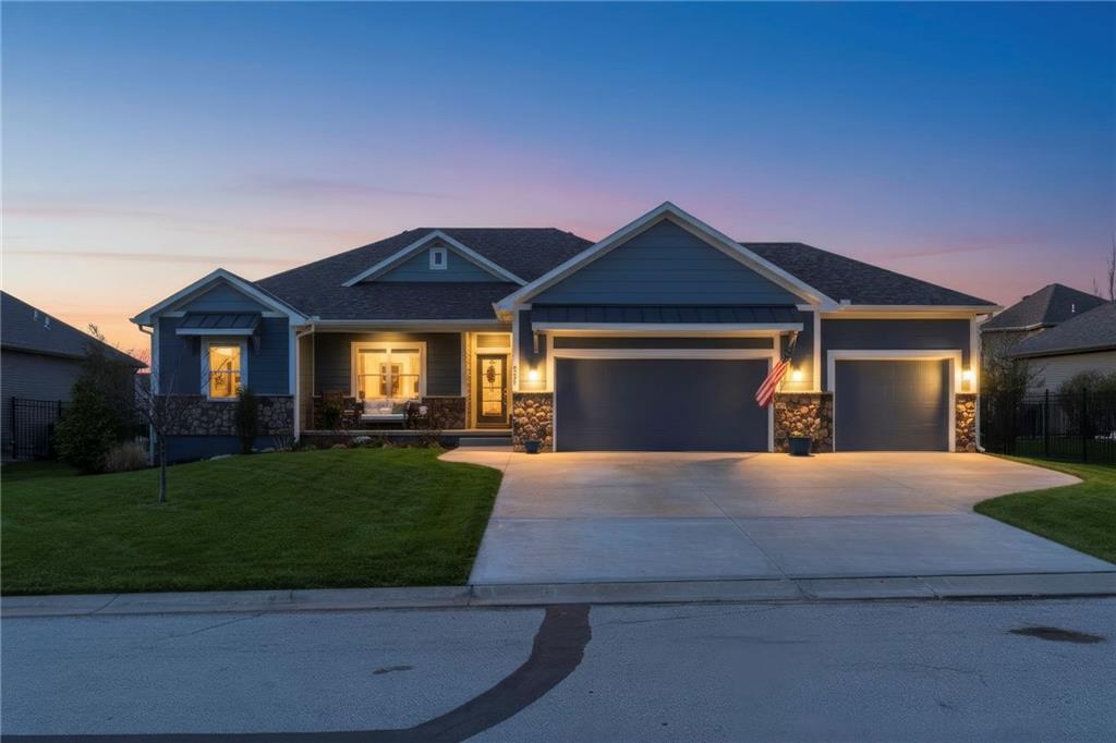 Listing Photo MLS #HMS2614658