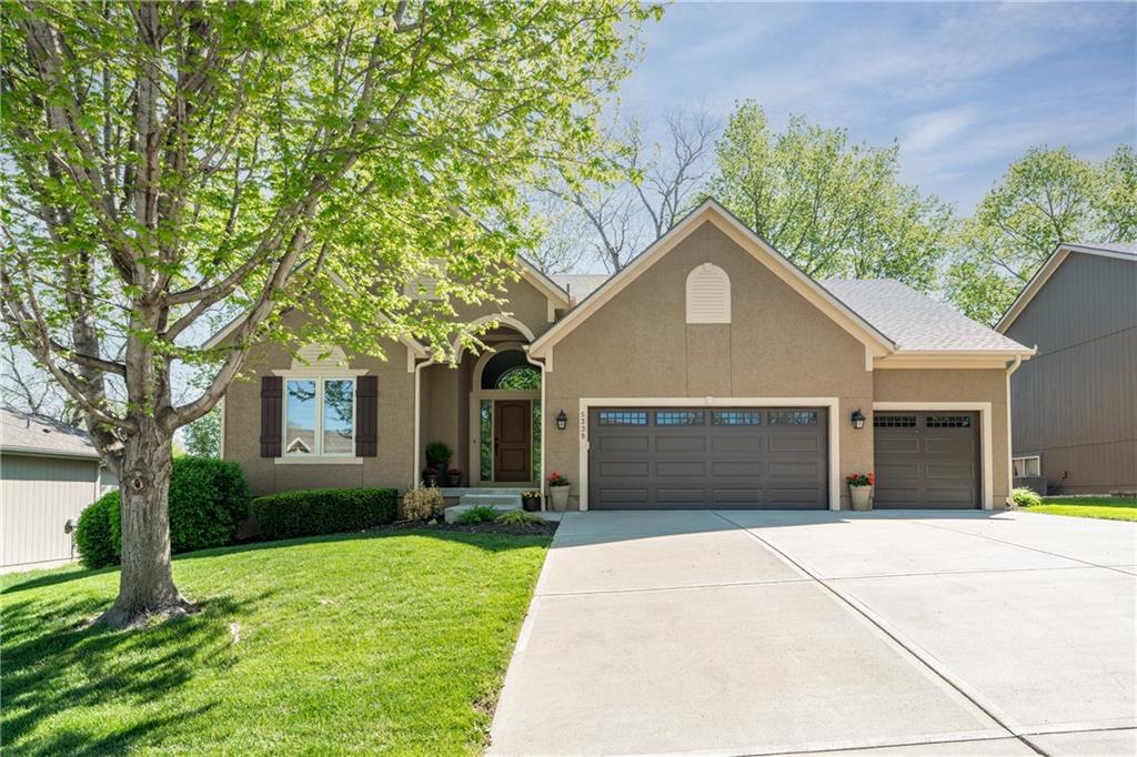 Listing Photo MLS #HMS2614684