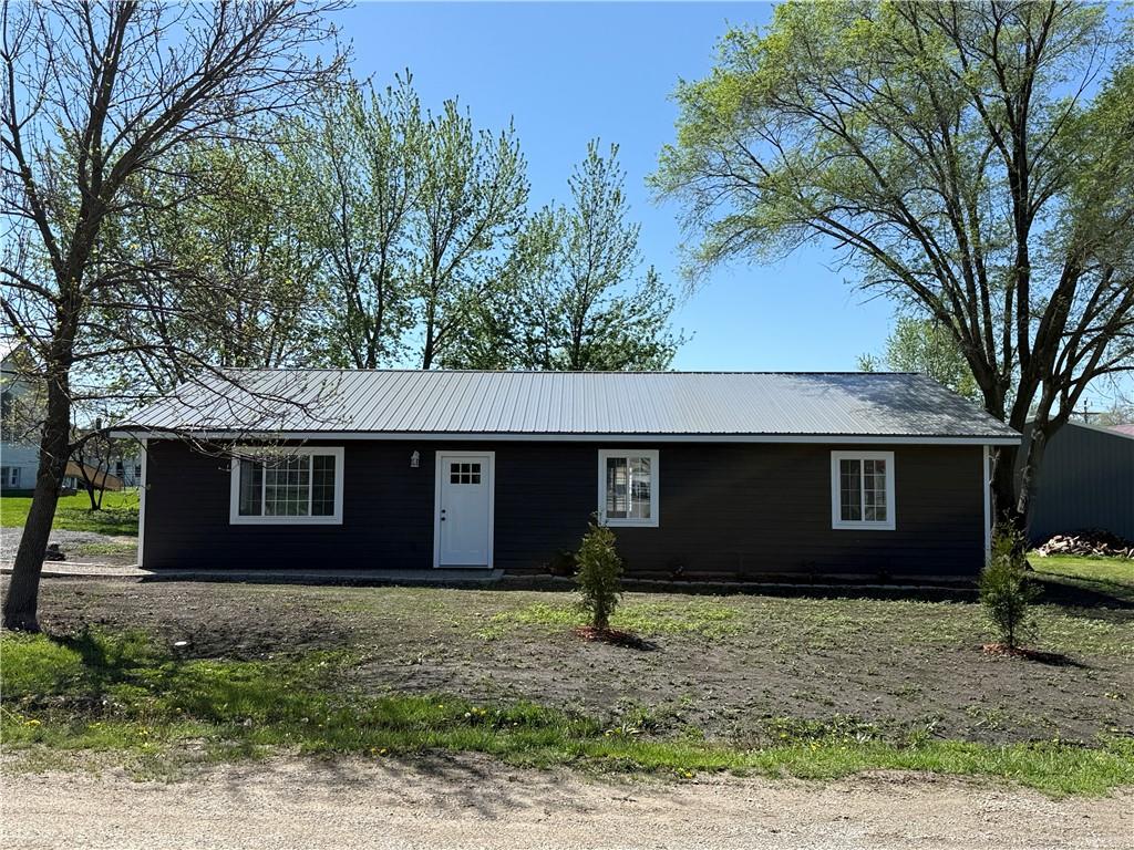 Listing Photo MLS #HMS2614728