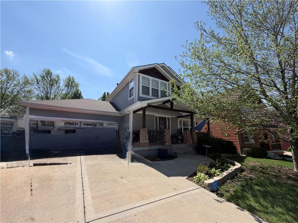 Listing Photo MLS #HMS2614994