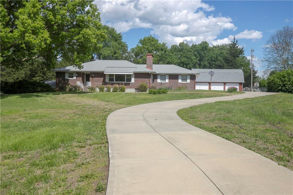 Listing Photo MLS #HMS2615148