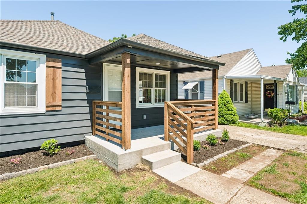 Listing Photo MLS #HMS2615312