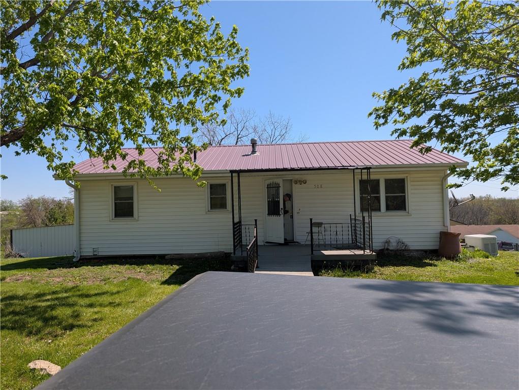 Listing Photo MLS #HMS2615392