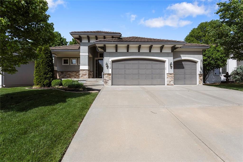 Listing Photo MLS #HMS2616288