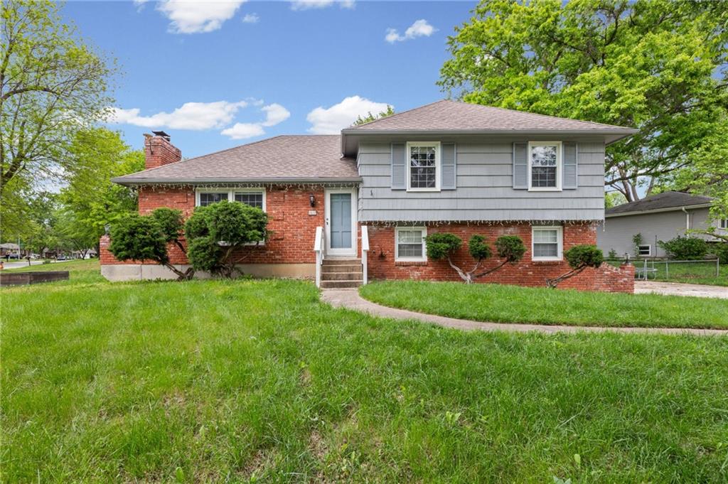 Listing Photo MLS #HMS2616647