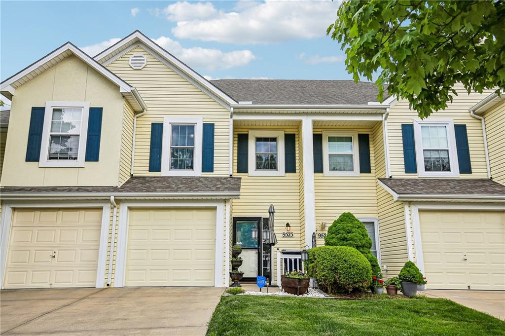 Listing Photo MLS #HMS2616732