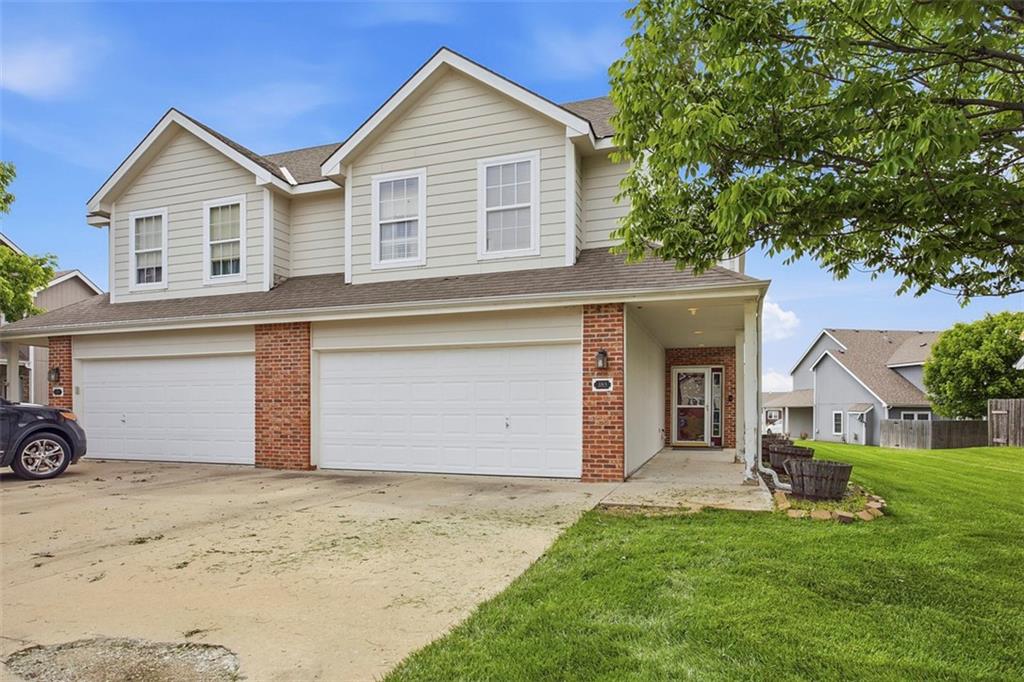 Listing Photo MLS #HMS2616857