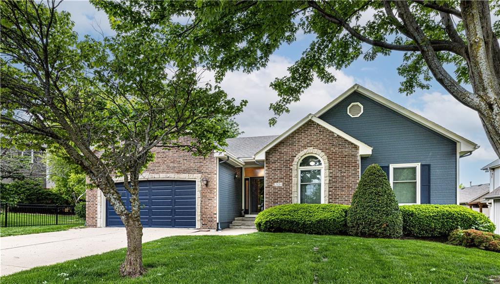 Listing Photo MLS #HMS2616954