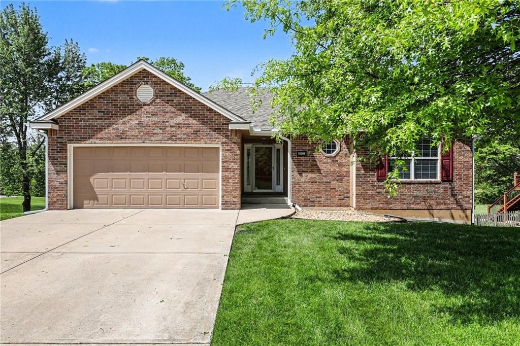 Listing Photo MLS #HMS2617028