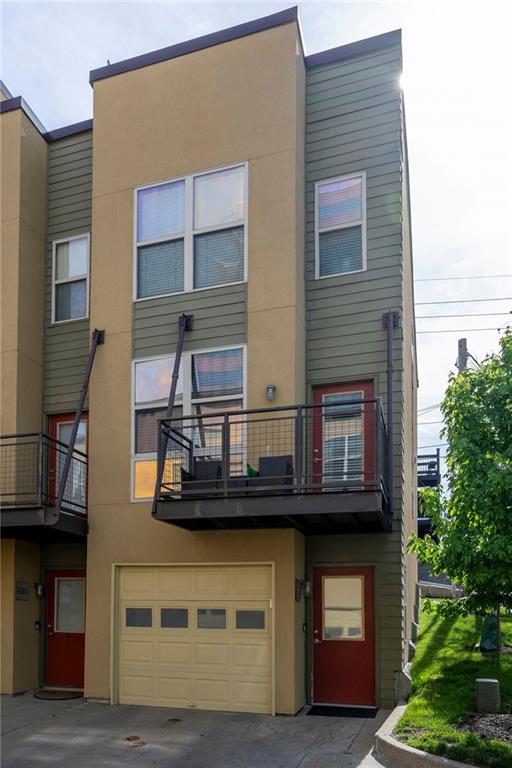 Listing Photo MLS #HMS2617654