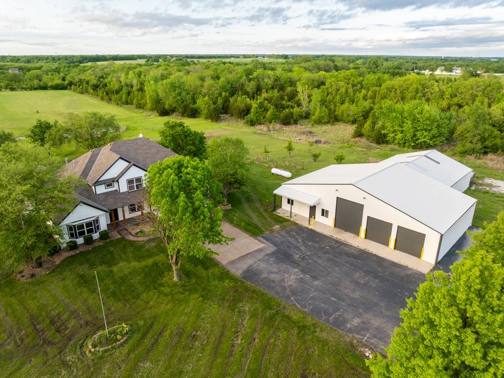 Listing Photo MLS #HMS2617799