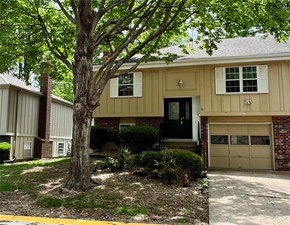 Listing Photo MLS #HMS2617873
