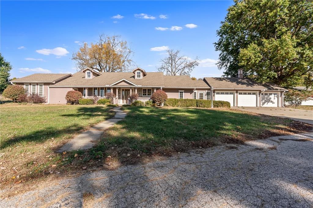 Listing Photo MLS #HMS2617946