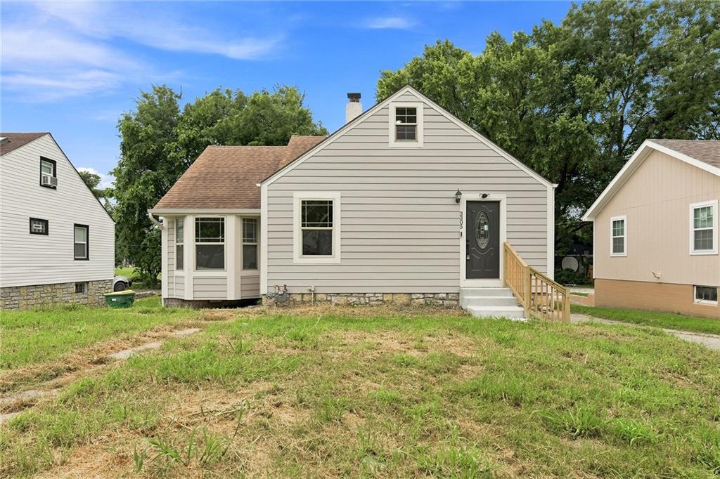 Listing Photo MLS #HMS2618072